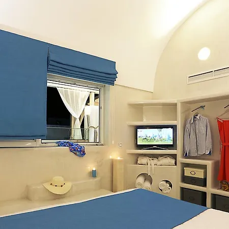 Santorini Loft Apartment